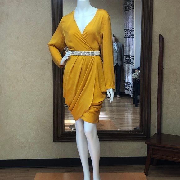 MISSGUIDED MUSTARD RUCHED SIDE DRESS NWT - Picture 2 of 8